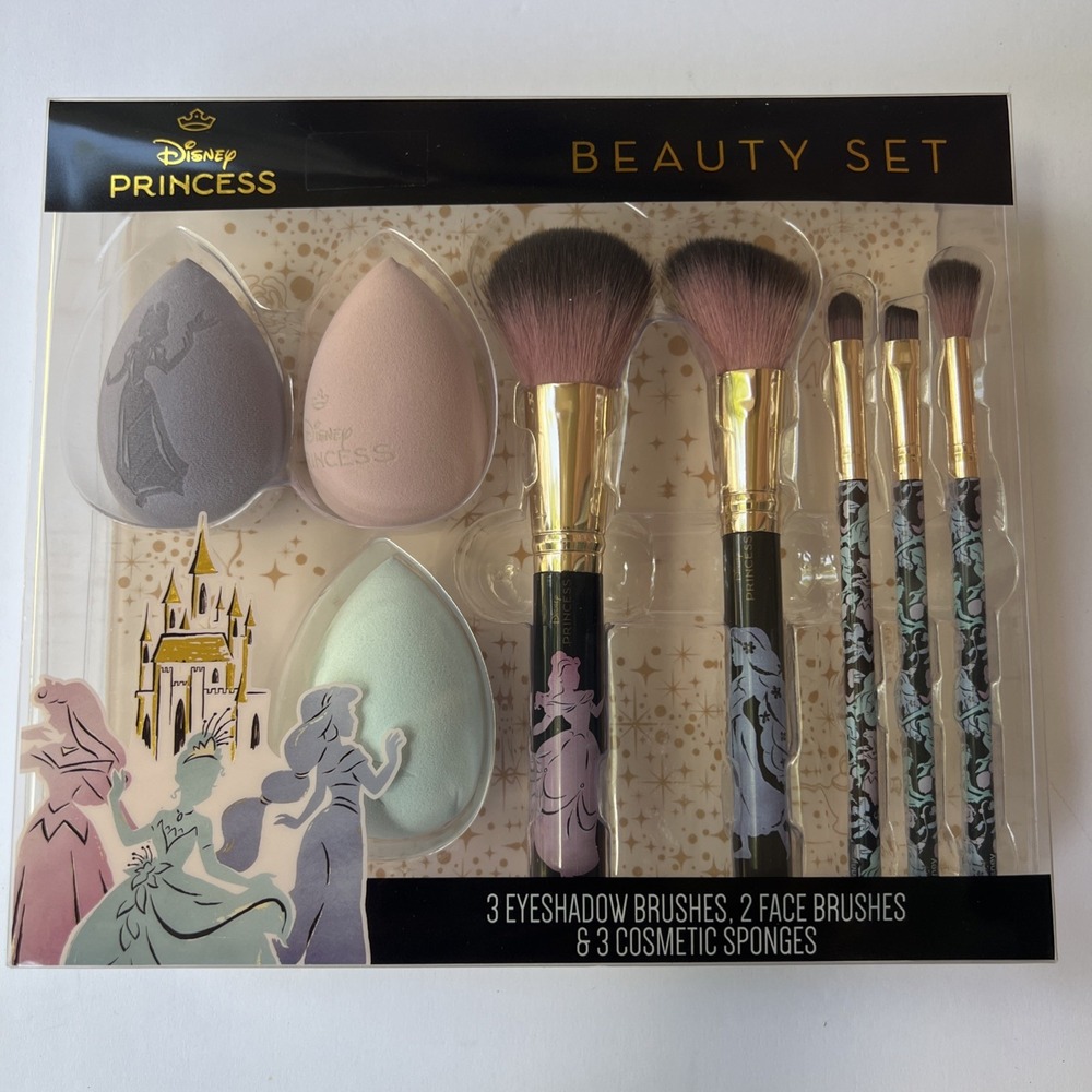 Disney Princess Make-Up Brush Set 3 Eye Shadow 2 Face 3 Sponge Cosmetics NEW
